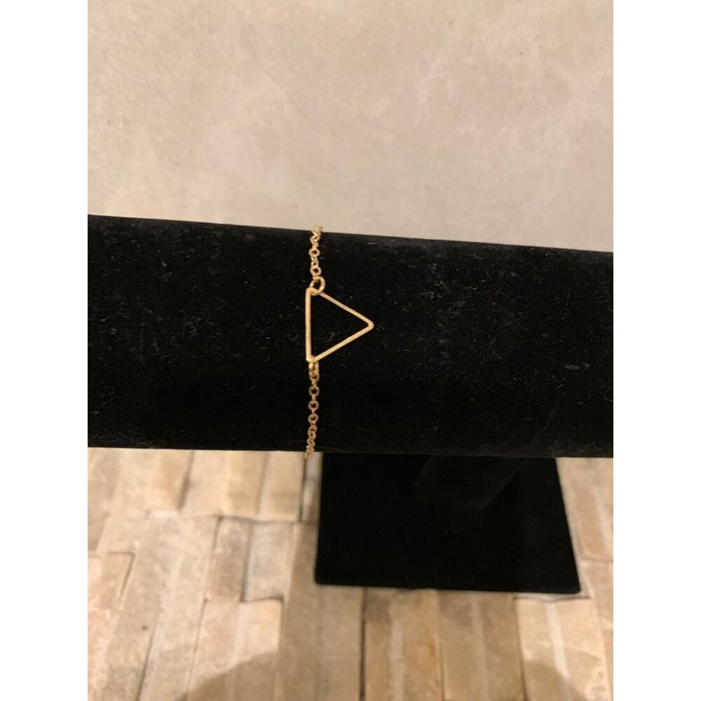 Triangle‎ Thin Bracelet